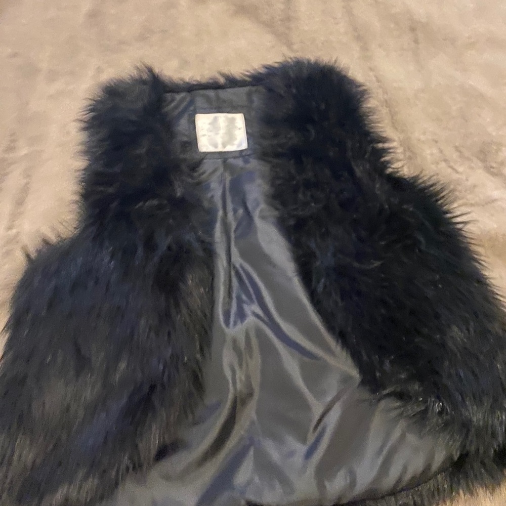 Girls fur vest